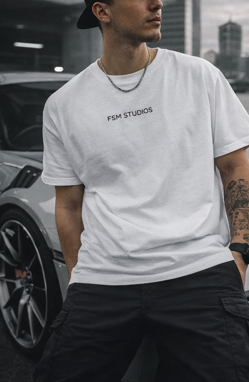 POLERA FSM STUDIOS PORSCHE